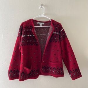 S- Crystal-Kobe Black and Red Knit Vintage Cardigan with Pockets‎